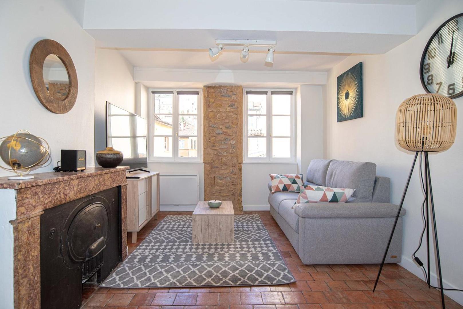 Moderne Et Cosy Au Coeur De Saint-Jean Ail Apartment Lyon Bagian luar foto
